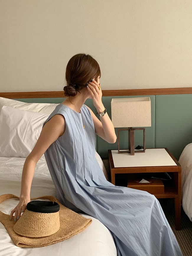 라운드넥 주름 미니멀 원피스 상세 이미지 17