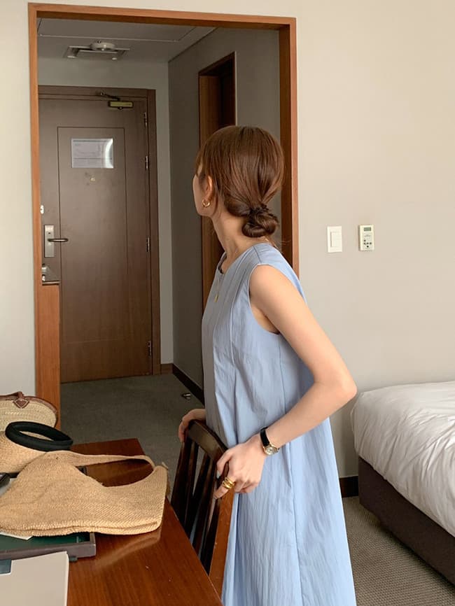 라운드넥 주름 미니멀 원피스 상세 이미지 18