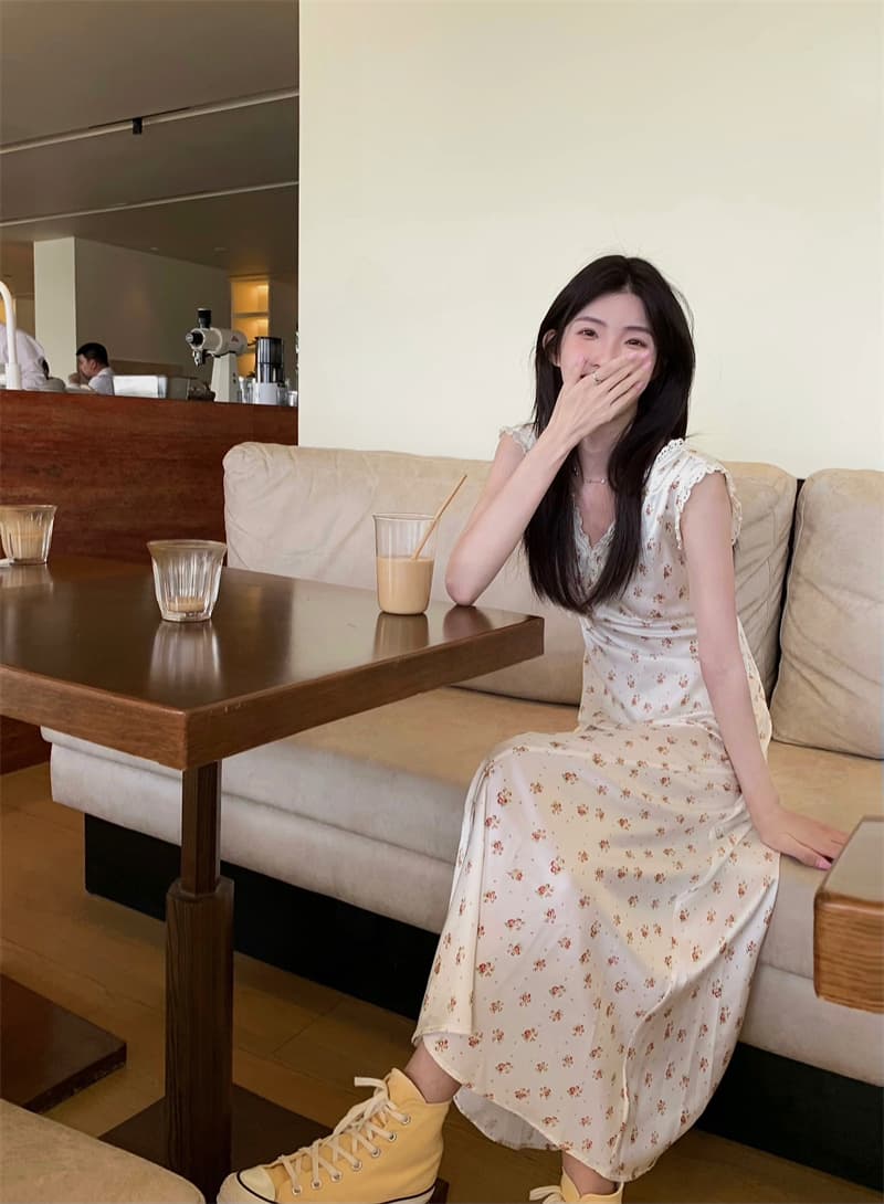 플라워 쉬폰 V넥 민소매 원피스 상세 이미지 2