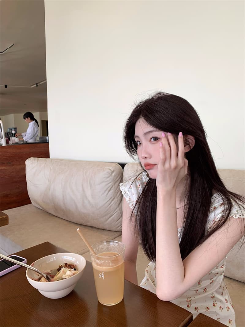 플라워 쉬폰 V넥 민소매 원피스 상세 이미지 3