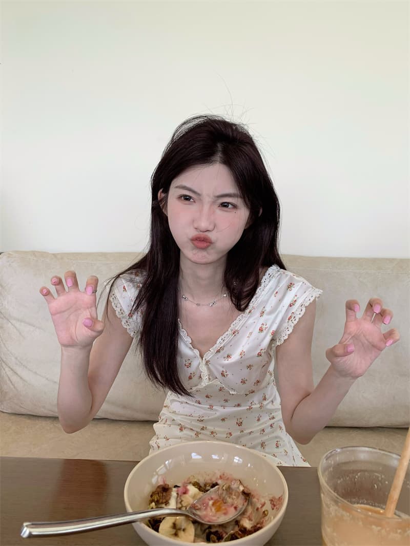 플라워 쉬폰 V넥 민소매 원피스 상세 이미지 5