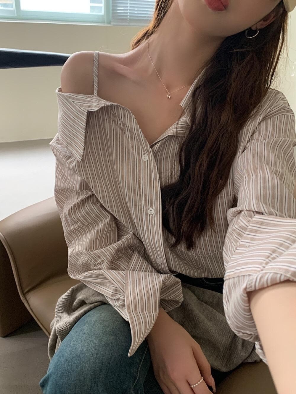 프렌치 레트로 원숄더 스트라이프 셔츠 상세 이미지 5