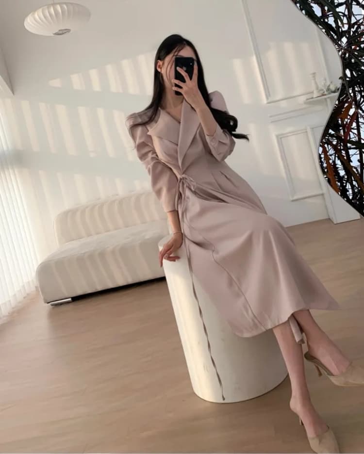 교차 끈 디테일 테일러드 칼라 미디 원피스 상세 이미지 19