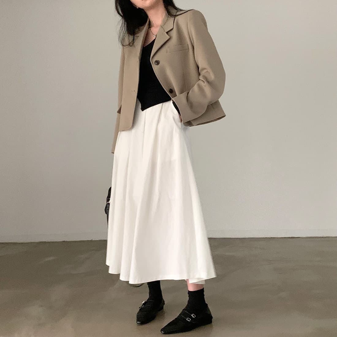 프리미엄 블랙 A라인 중장원피스 상세 이미지 25