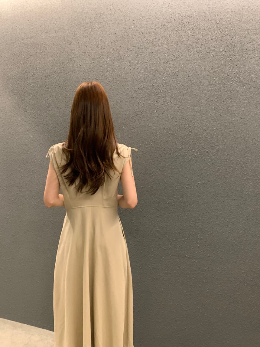 프렌치 무드 V넥 민소매 원피스 상세 이미지 15