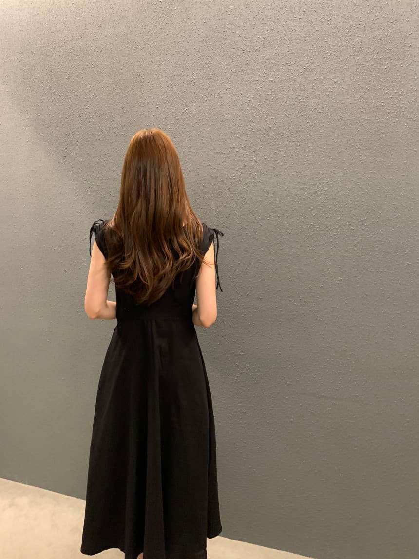 프렌치 무드 V넥 민소매 원피스 상세 이미지 25