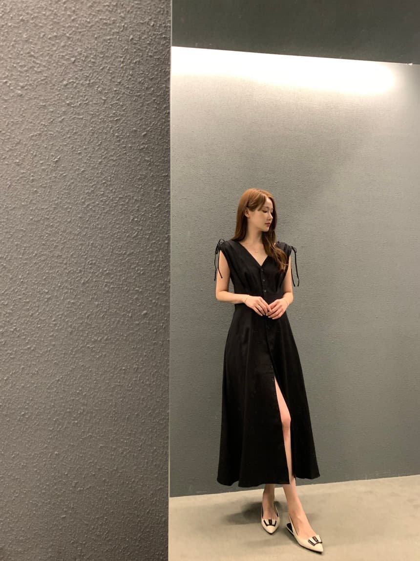 프렌치 무드 V넥 민소매 원피스 상세 이미지 30