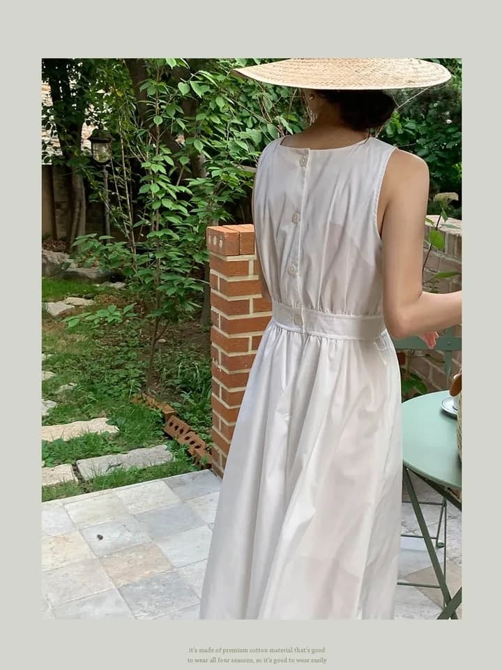 뒷면 단추 디테일 민소매 원피스 상세 이미지 4