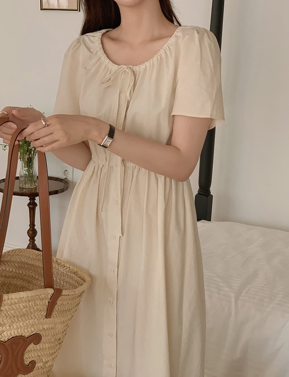 양면 끈 V넥 단추 허리 조임 반소매 원피스 상세 이미지 4