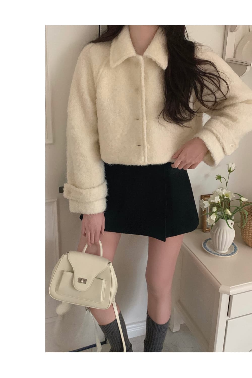 겨울 부클 숏 기장 퀼팅 아우터 상세 이미지 3