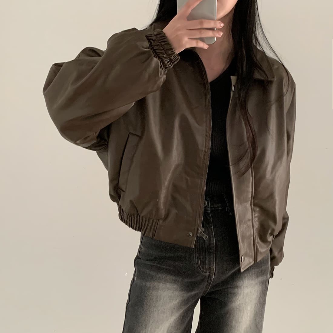 폴드 칼라 긴소매 가죽 자켓 상세 이미지 30