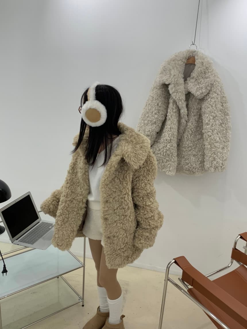 컬리 퍼 가디닝 자켓 상세 이미지 13