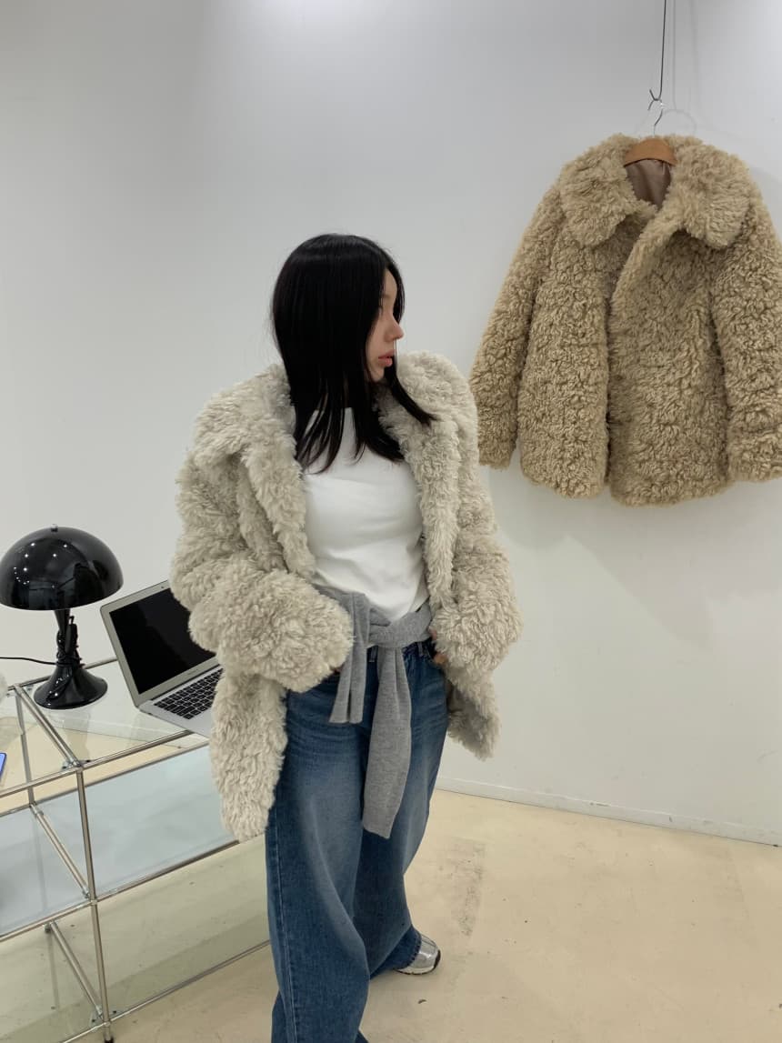 컬리 퍼 가디닝 자켓 상세 이미지 38