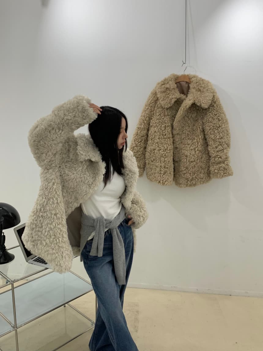 컬리 퍼 가디닝 자켓 상세 이미지 39