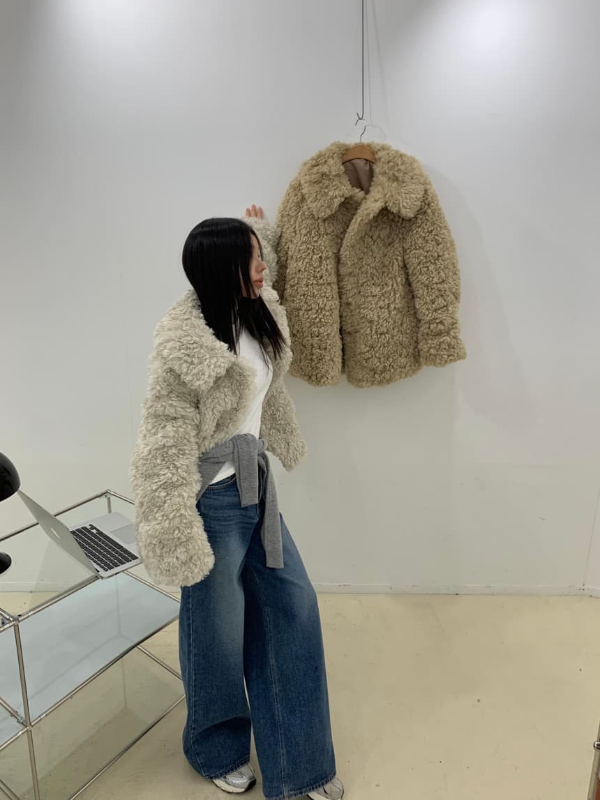 컬리 퍼 가디닝 자켓 상세 이미지 42