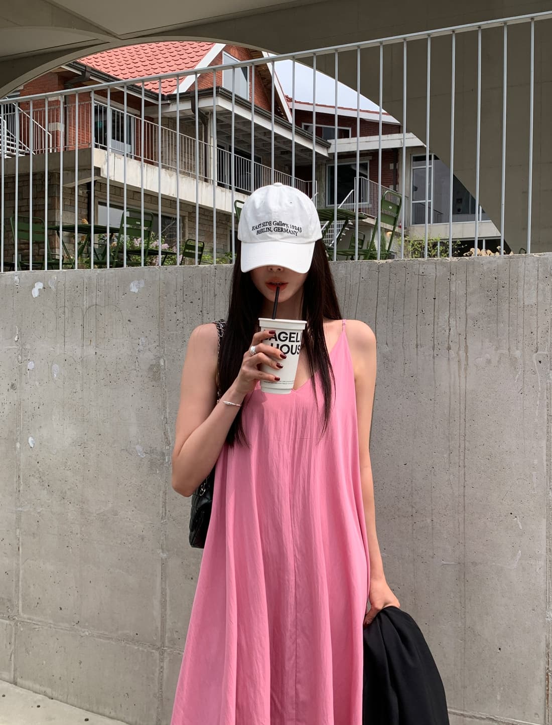 V넥 백오픈 슬리브리스 원피스 상세 이미지 6