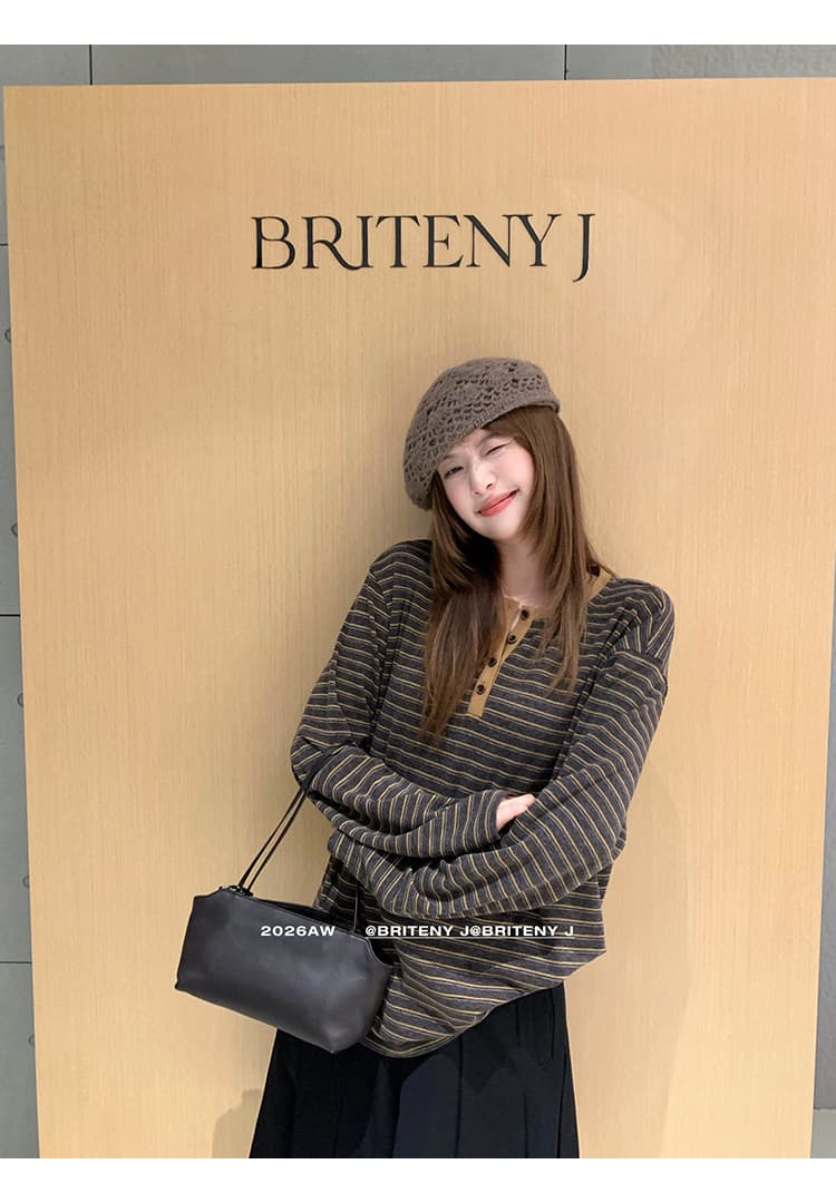 스트라이프 배색 헨리넥 긴소매 티셔츠 상세 이미지 9