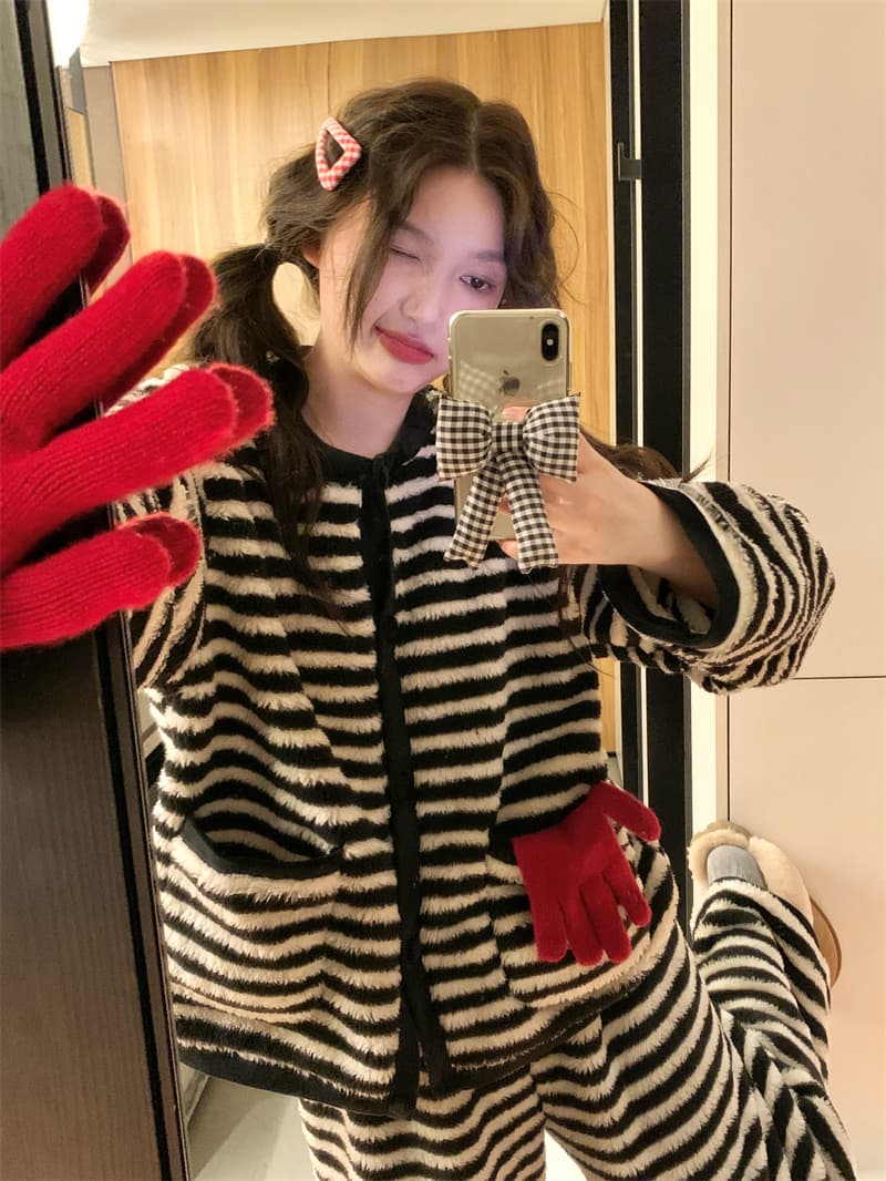 편안한 겨울 홈웨어 세트 상세 이미지 18