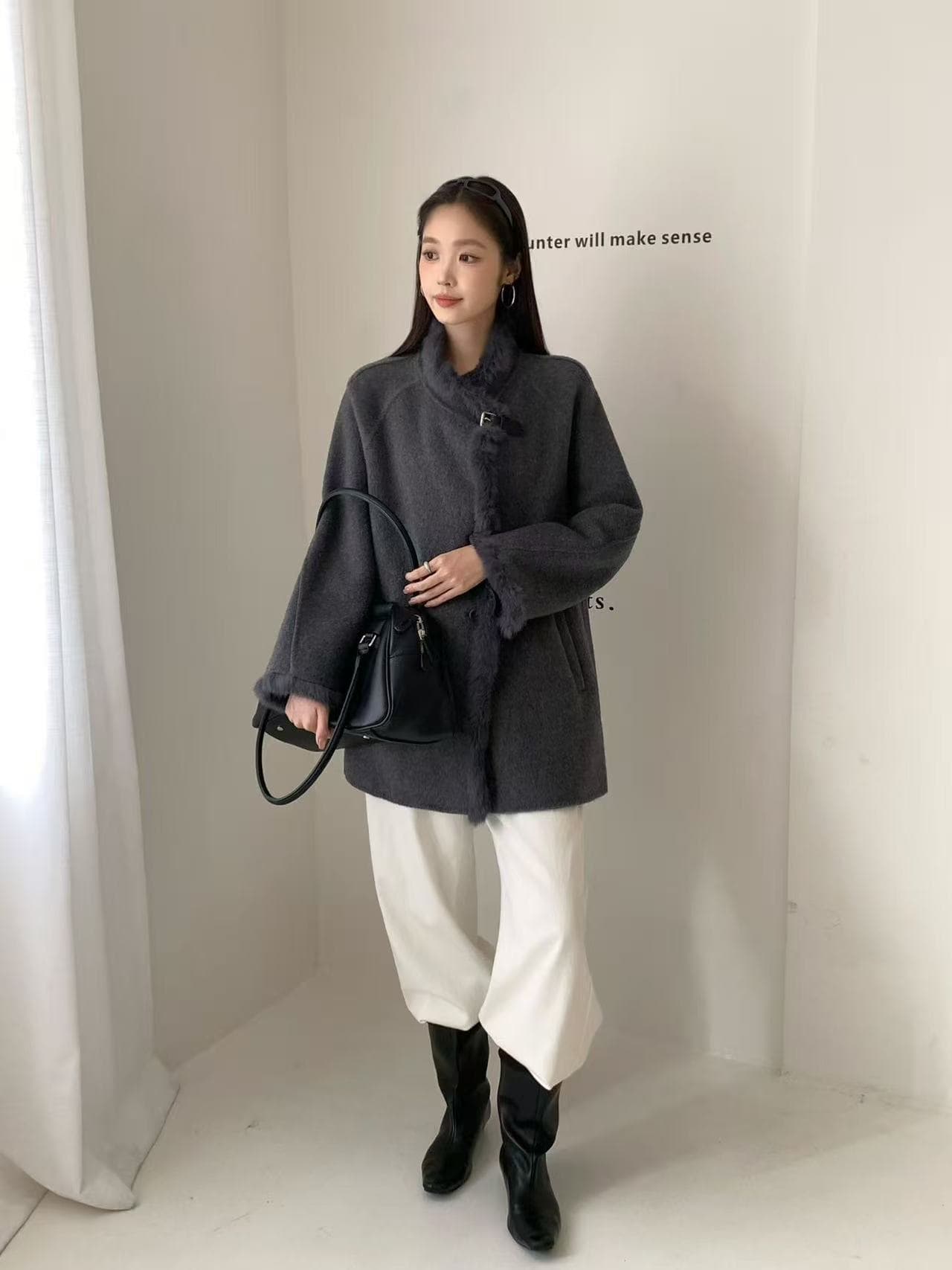 토끼털 장식 스탠드 칼라 울 코트 (4color) 상세 이미지 7