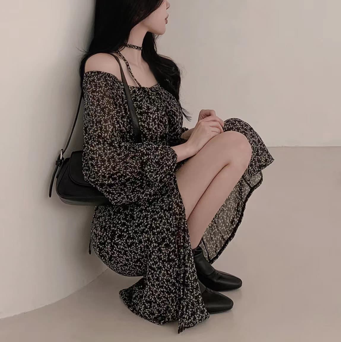 오프숄더 퍼프소매 플라워 롱 원피스 상세 이미지 18