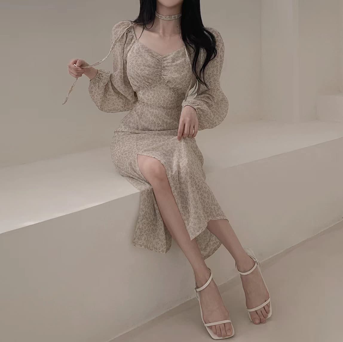 오프숄더 퍼프소매 플라워 롱 원피스 상세 이미지 28