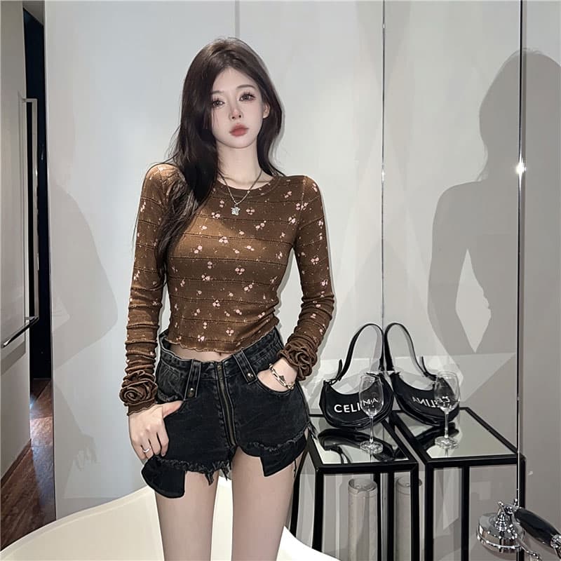 플라워 긴소매 슬림핏 티셔츠 상세 이미지 6