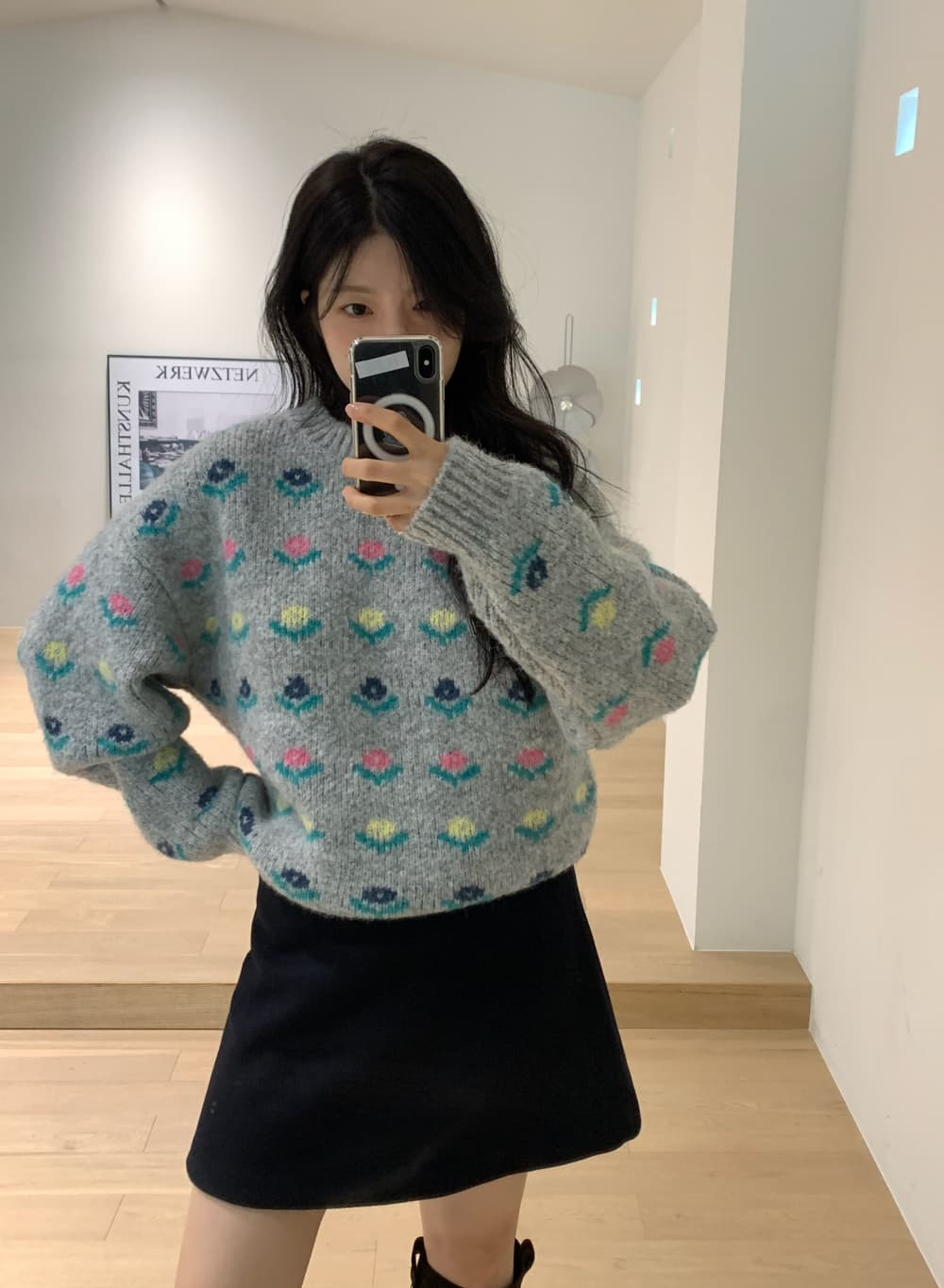 플라워 자수 라운드넥 니트 (3color) 상세 이미지 10