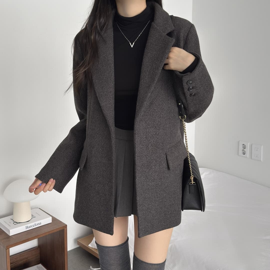 폴드 칼라 허리 셔링 울 코트 상세 이미지 2