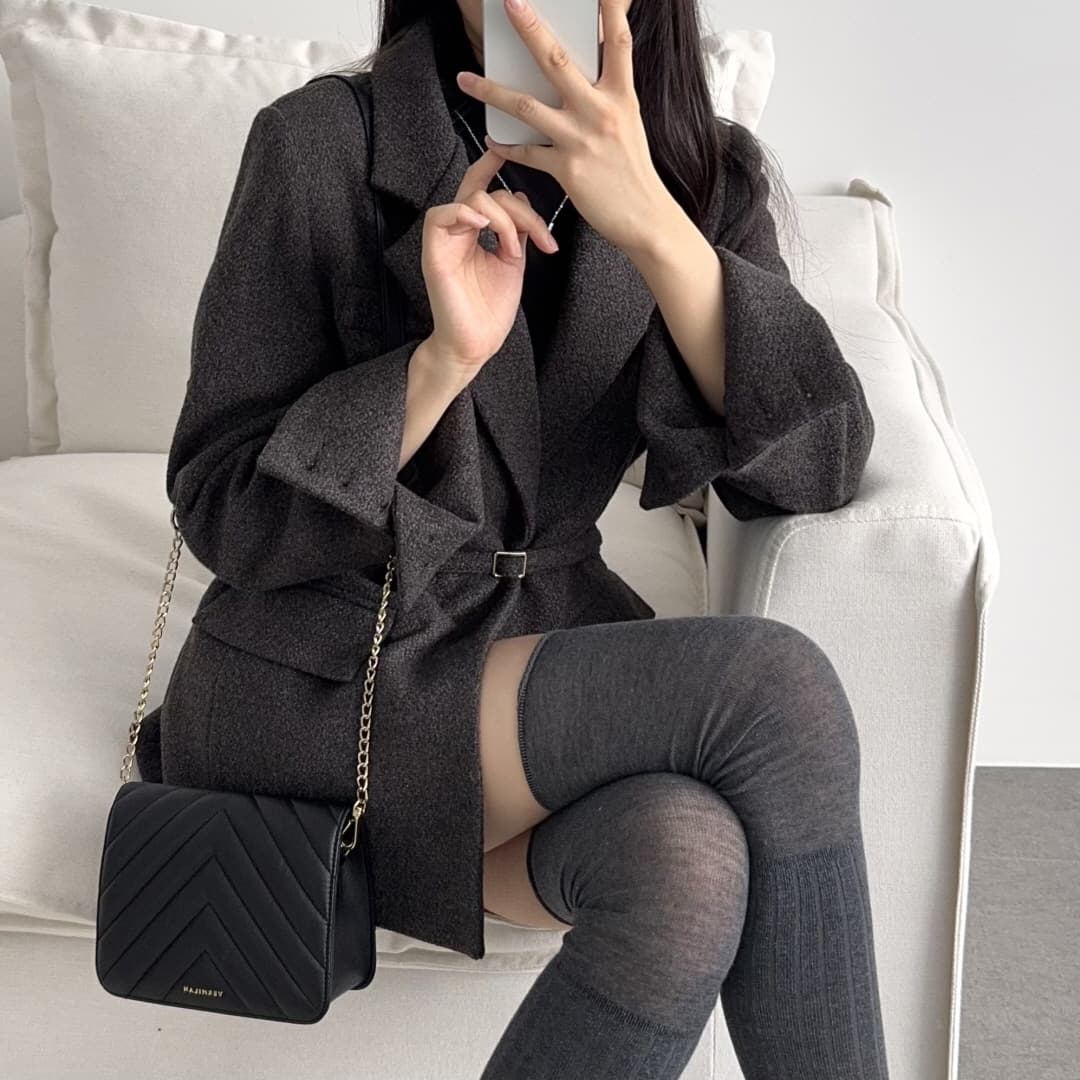 폴드 칼라 허리 셔링 울 코트 상세 이미지 4
