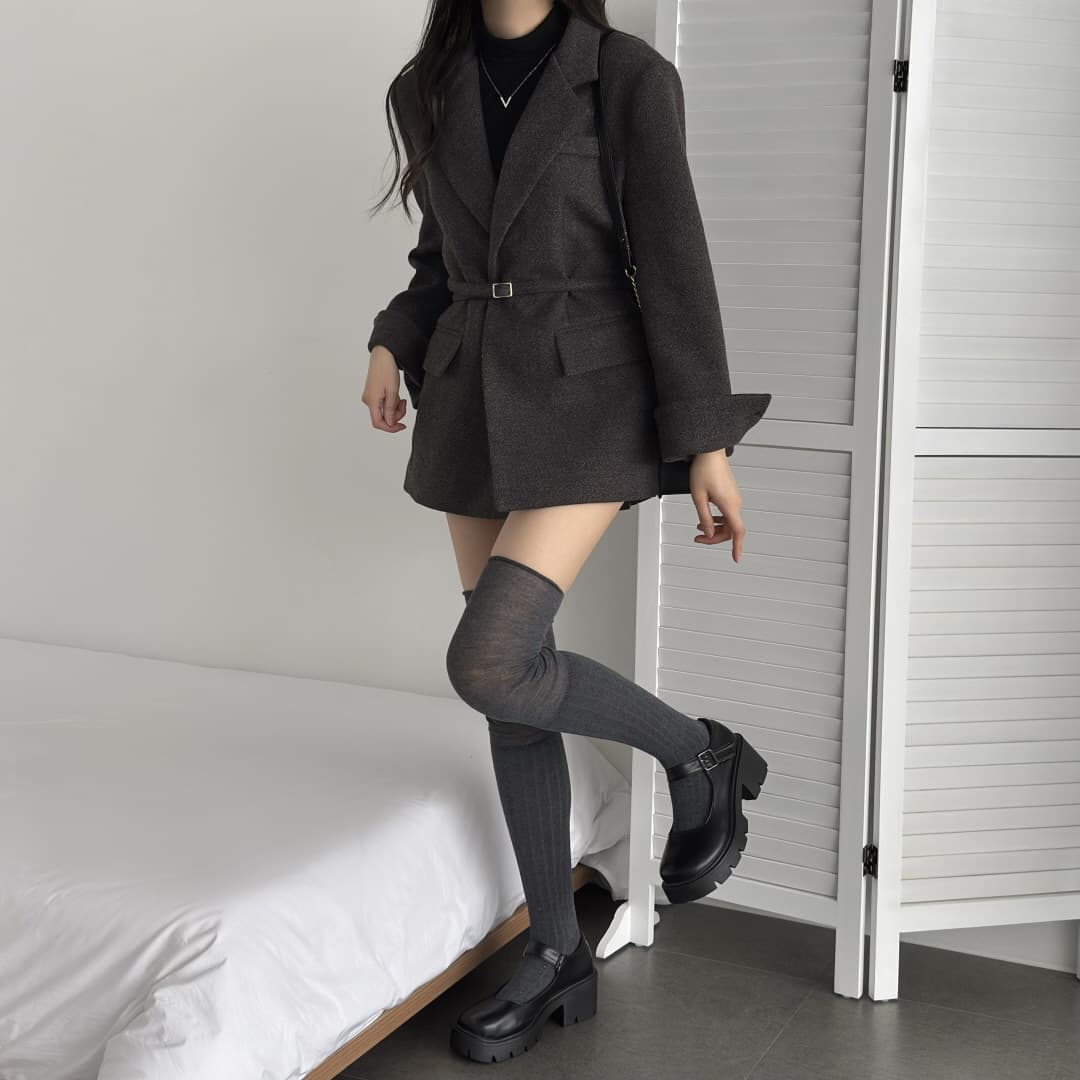 폴드 칼라 허리 셔링 울 코트 상세 이미지 6