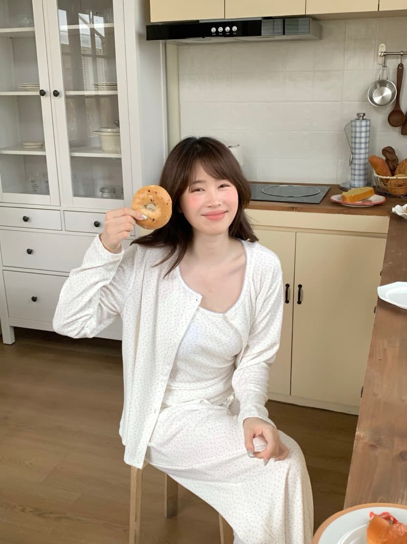 러블리 잔꽃 나시 라운드넥 긴팔 팬츠 파자마 3종 세트 상세 이미지 11