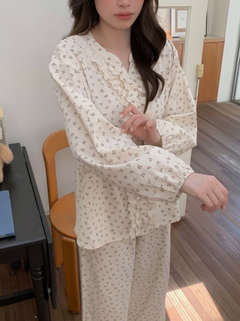 플라워 프릴 밴딩 소매 브이넥 긴팔 긴바지 파자마 세트 상세 이미지 6