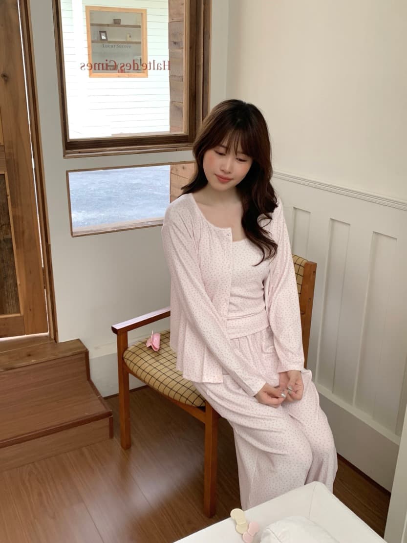 러블리 잔꽃 나시 라운드넥 긴팔 팬츠 파자마 3종 세트 상세 이미지 14