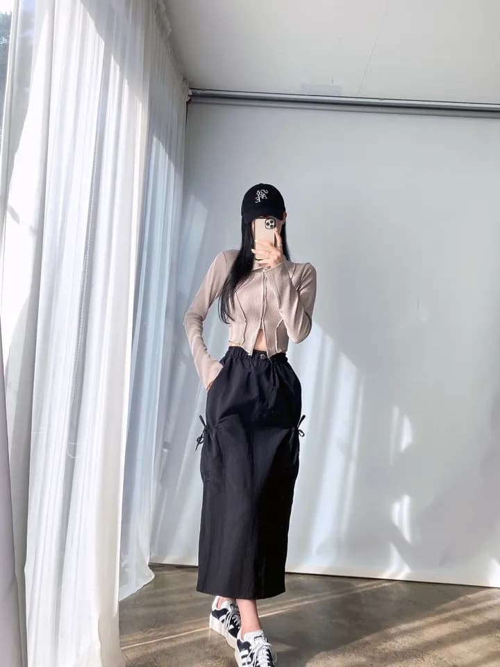 스트링 허리 백슬릿 포켓 A라인 스커트 상세 이미지 13