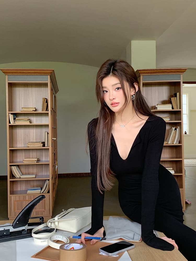 V넥 허리셔링 머메이드 롱 원피스 상세 이미지 11