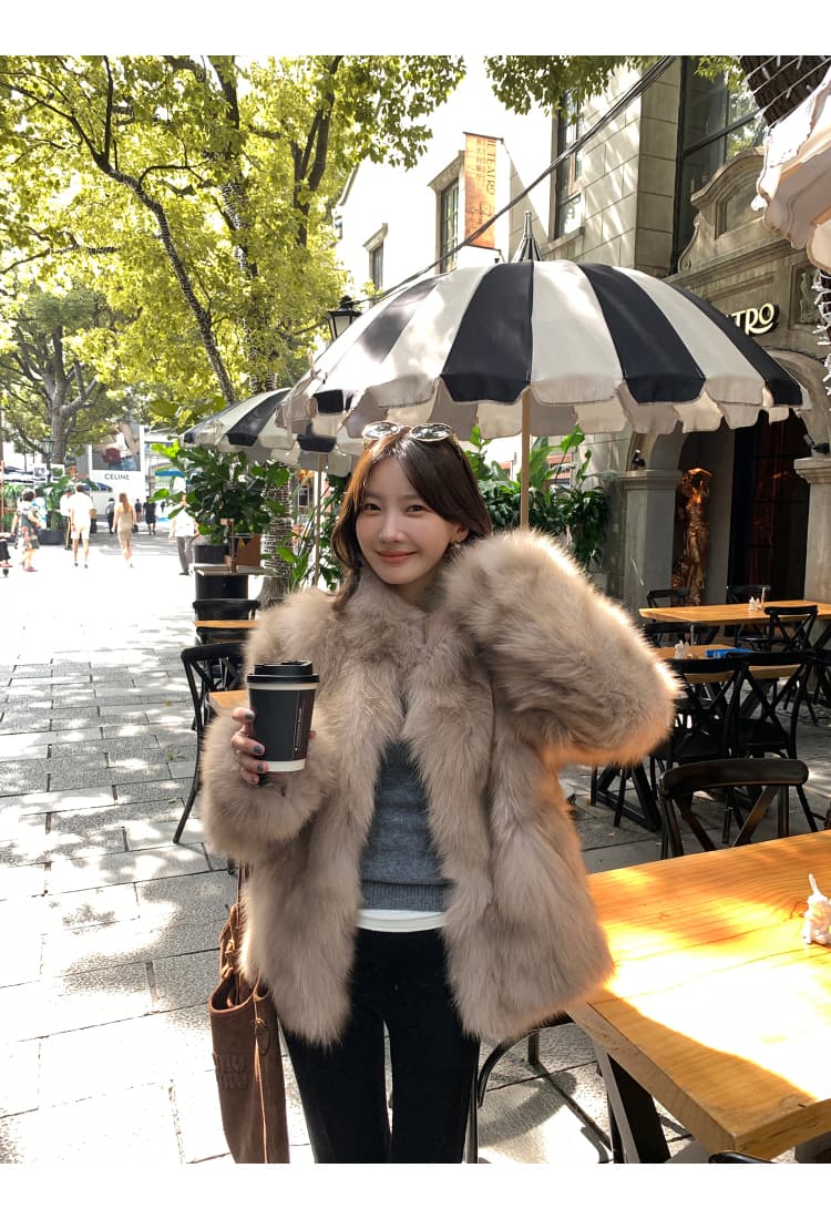 앰버 글로우 레트로 스탠드 칼라 폭스 퍼 자켓 (6color) 상세 이미지 6