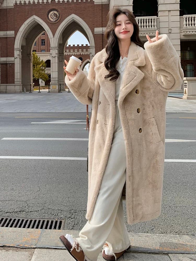 테일러드 칼라 롱 루즈 모피 코트 상세 이미지 5
