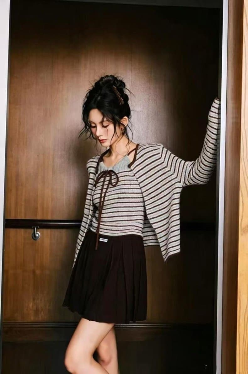 스트라이프 나비장식 가디건 세트 상세 이미지 1