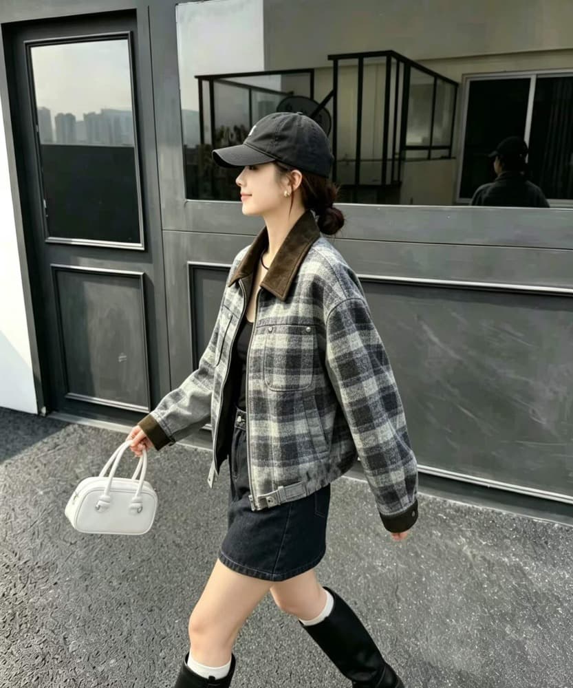 체크 배색카라 울터치 숏 집업 자켓 상세 이미지 3